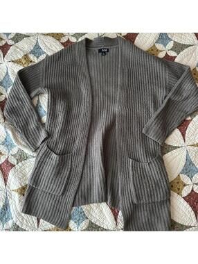 Brown chunky knit cardigan w pockets Size M cozy casual neutral earth tones